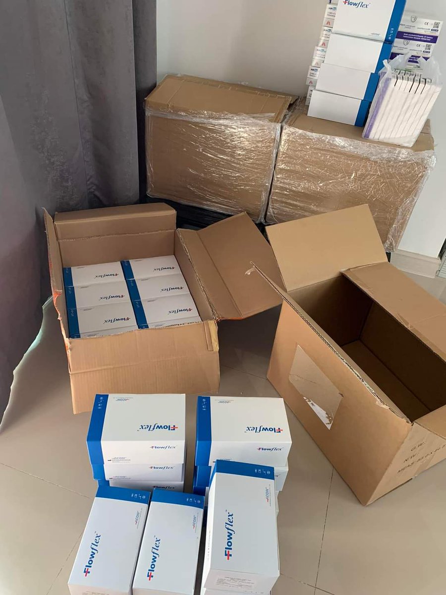 ploy_mn02's tweet image. #พร้อมส่ง 
1 กล่อง 25 เทส
ราคา 3,000.-
#ชุดตรวจโควิด #ชุดตรวจATK #ชุดตรวจโควิดด้วยตัวเอง #ชุดตรวจโควิดพร้อมส่ง  #ชุดตรวจcovid19 #ชุดตรวจATK #ชุดตรวจโควิดด้วยตัวเอง #โอมิครอน #โอไมครอน