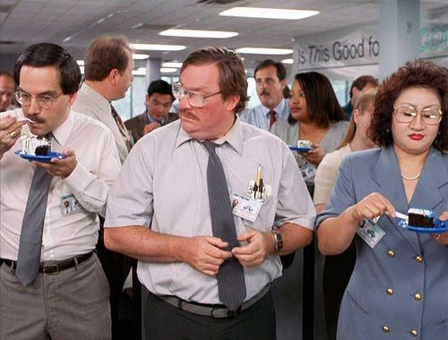 #Bales2022FilmChallenge Day 27. Chocolate cake. Office Space. Milton could just set the building on fire... https://t.co/tq4AfnRqUA