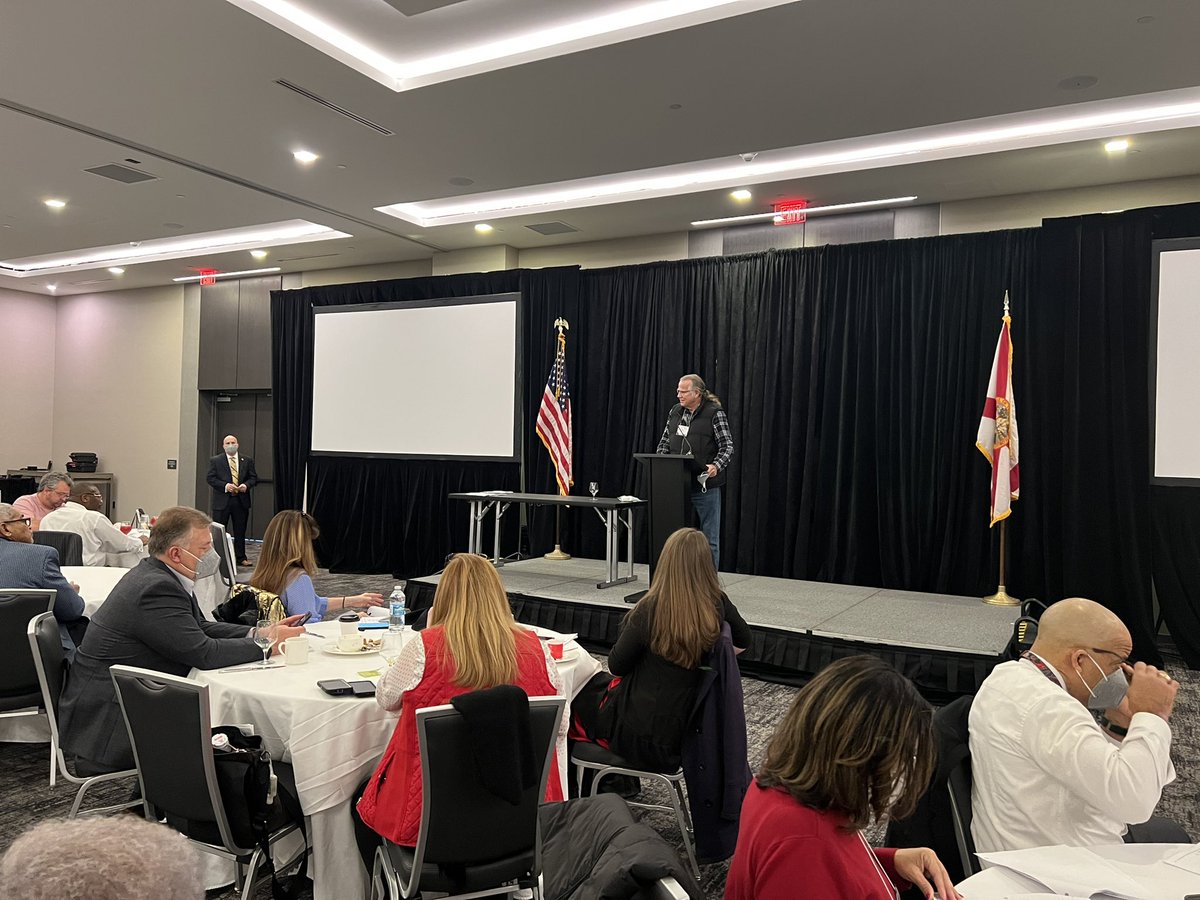 After gathering with lawmakers and legislative aides last night, the FEA Governance Board is up bright and early listening to a briefing from the <a href="/FLAFLCIO/">Florida AFL-CIO</a>. They will go to the capitol to advocate for students after this meeting. #4EveryStudent