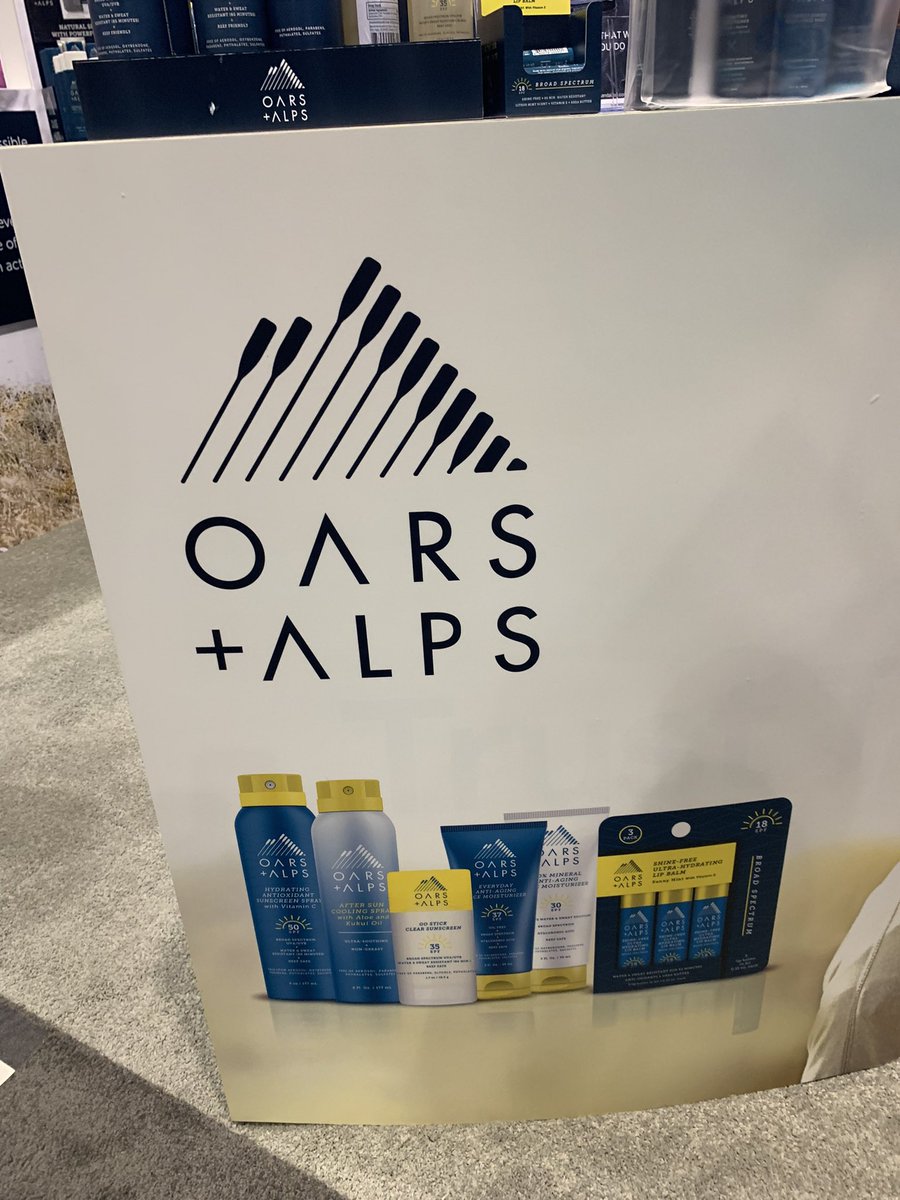 SGCCVAGolf's tweet photo. Day 1 was a busy one at the 2022 PGA Show…looking forward to bringing some new products to the Golf Shop including the great offering from Oars + Alps https://t.co/4jmt5ZRmrf