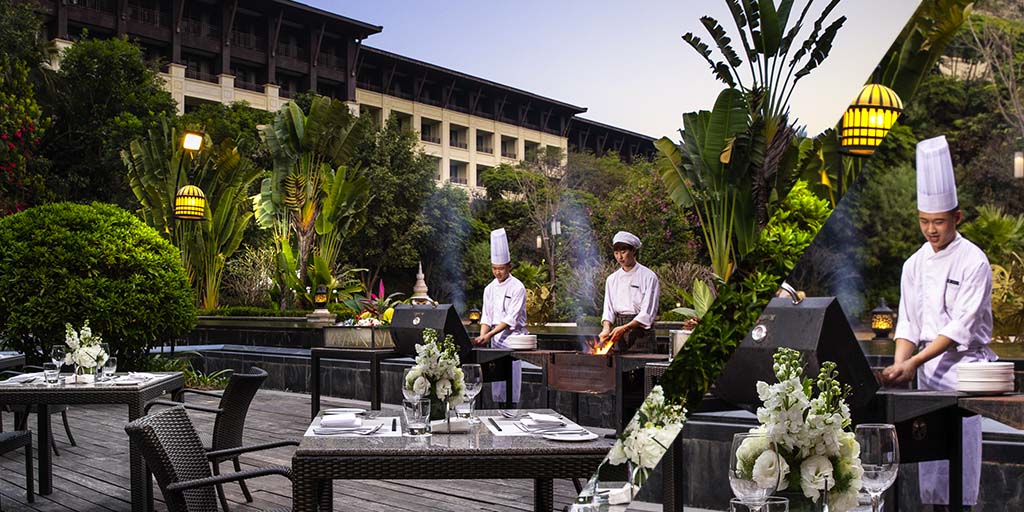 Whether you’re enjoying a fiery BBQ or a creative dish in one of our restaurants, you don’t need to look far for inspiring flavors at Pullman Resort Xishuangbanna Hotel. #UpYourGame