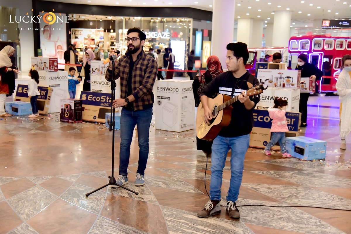 Luckyonepk's tweet photo. Highlights from the Winter Shopping Festival's closing ceremony. A day filled with joy and celebrations. Thank you for making this festival a success!

#LuckyOneMall #ThePlaceToBe #WinterShoppingFestival #LWSF #Karachi #Pakistan https://t.co/51iS4ZMx3T