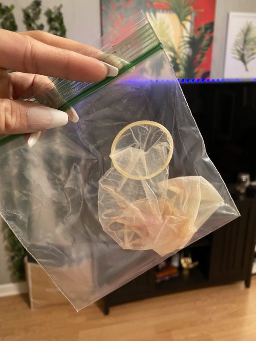 breakfast is served sissies, now do what you do best and send me my money  findom &bull; cuck &bull; used condom<a href="/tag/contentcreator"class="tags"><span>#contentcreator</span></a><a href="/tag/sellingcontent"class="tags"><span>#sellingcontent</span></a><a href="/tag/buyingcontent"class="tags"><span>#buyingcontent</span></a>