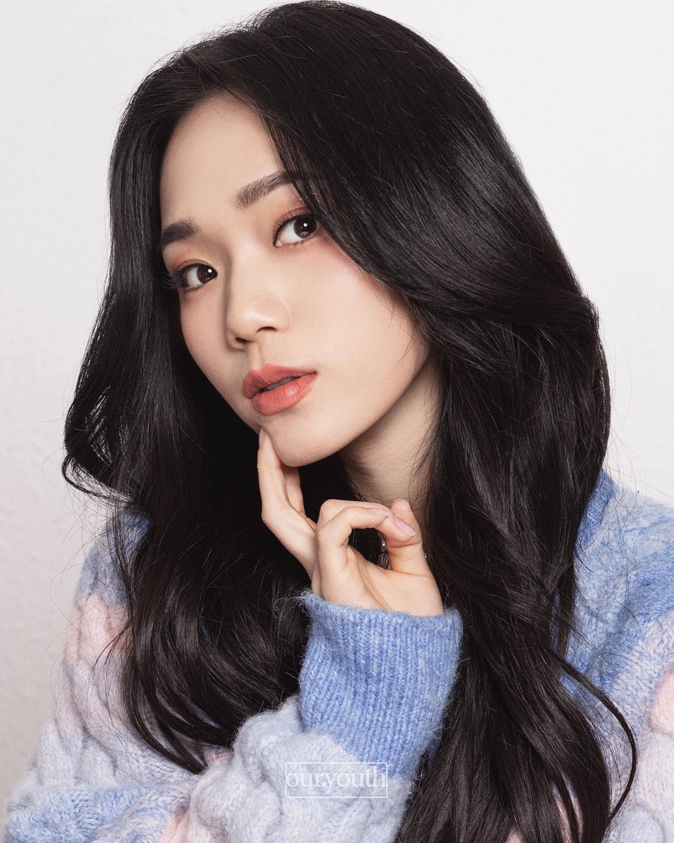 mzhsqt's tweet photo. 여태 송희수 사진 중에 나 이거 이러케 네 개 1층... 완전 1등 너무너무 1등 최고 1등 사랑해 1등ㅜㅜ🤍 https://t.co/rKtBk2XGd6