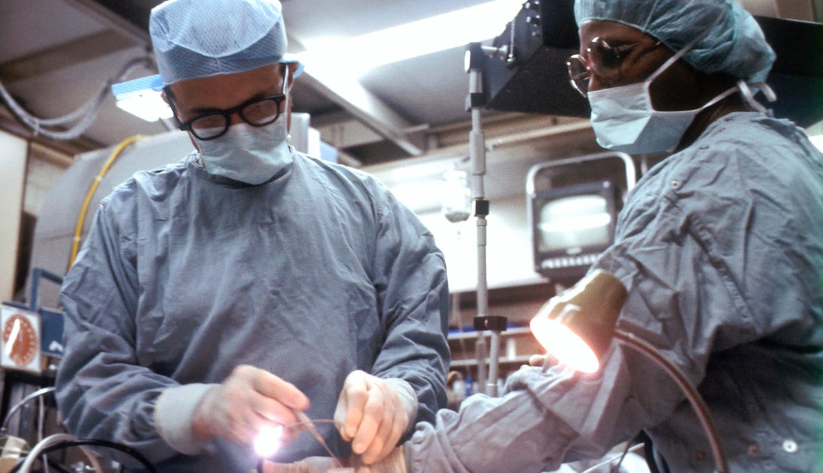 Challenge_Works's tweet photo. Today the #SurgicalTrainingChallenge team announced the 4 finalists teams, who will be receiving up to $500,000 to support the further development of their open-source surgical training models! Find out who they are: https://t.co/sb6StEbxhw #GlobalSurgery https://t.co/lmOprxwMzx
