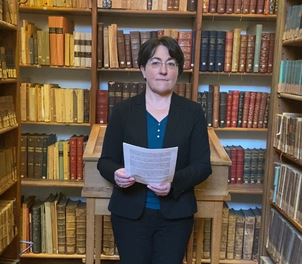 Marie-Claude Barnay, Présidente du Grand Autunois Morvan présente ses vœux pour l'année 2022. youtu.be/lvKGbVHGocY via <a href="/YouTube/">YouTube</a>