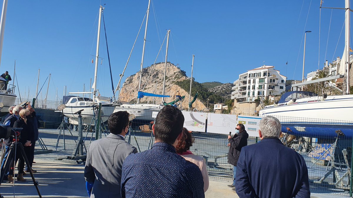 raquelpallach's tweet photo. 💧🚧🌏 Molt contents de gestionar amb @mancomunitatPG I @aigua_cat la nova #depuradora de #Garraf . Gràcies @AjSitges per vetllar pel recurs! #ODS6 #biosphere https://t.co/b2drMwRSSf