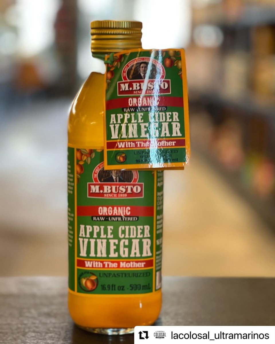 ¿Conoces nuestro vinagre ecológico M.Busto? Un producto 100% natural, elaborado con manzana ecológica, sin filtrar ni pasteurizar, lo que hace que mantenga intactas todas las enzimas formadas durante el proceso de fermentación.

#sidramayador #vinagreecologico #vinagreecombusto