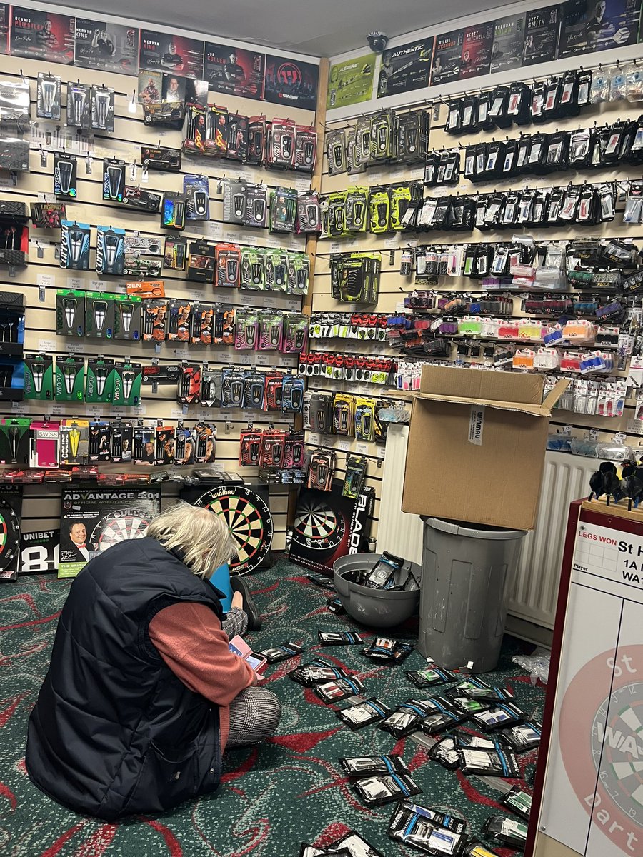 Finally got the <a href="/Winmau/">Winmau</a>  order out &amp; looking FULL once again in Store WA119NB