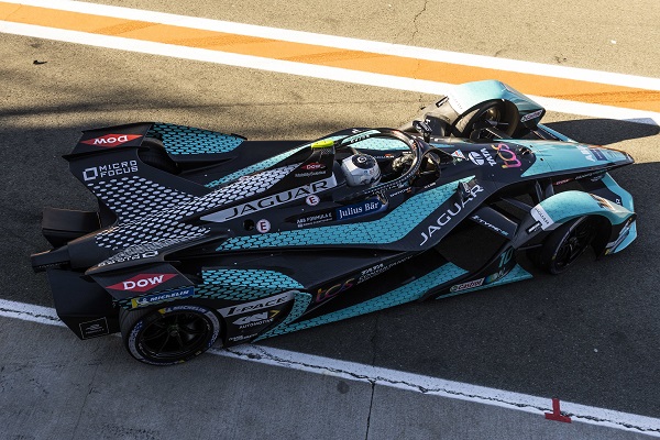 Are you a fan of Formula E? In her blog post, @MajkenPullin reveals how supporting the technical partnership between @MicroFocus and @JaguarRacing got her hooked! #RunandTransform #JaguarElectrifies bit.ly/3tZjdHV #MyMicroFocus