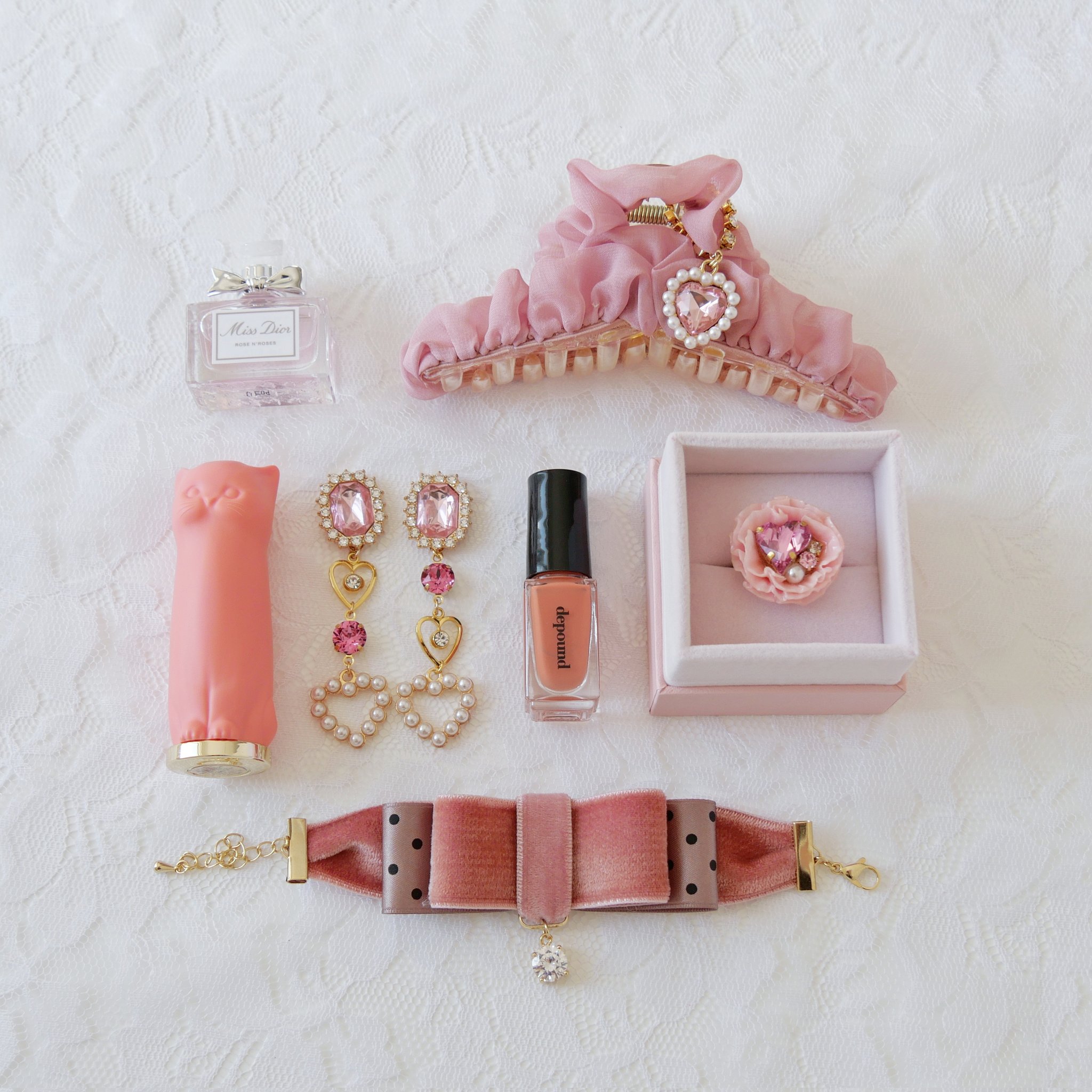 By Me 来月のpop Up会場であるsomething Good Studioで 開催されているイベントカラーはピンク 沢山のピンクに出会えるイベントはなかなかないのでとっても貴重ですよね By Meもピンク尽くしのラインナップになる予定です 視界がきっとピンクに