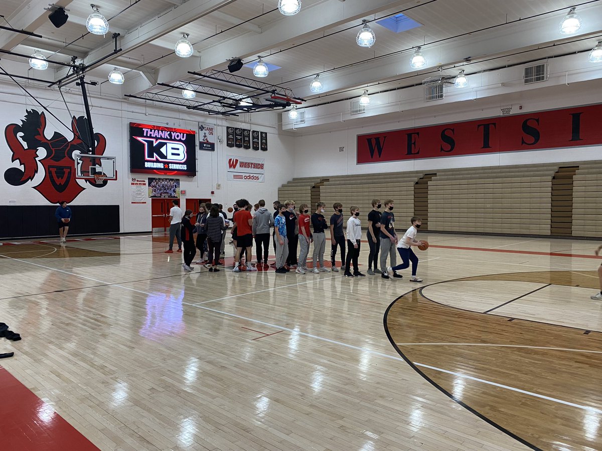 30 kids at FCA this morning. GOD is GREAT.  <a href="/gunderson_luke1/">Luke Gunderson</a> <a href="/TatumGo3/">Tatum Godinez</a>