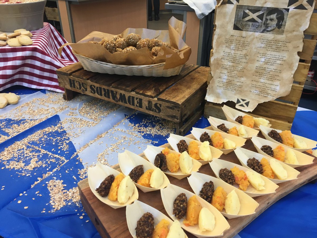 StCanopy's tweet image. Thank You @HHGchambers for lovely Burns Night Demo at The Canopy @StEdwardsChelt 
@StEdsPrincipal @HolroydHowe @HhRgulley @Grahamolds1