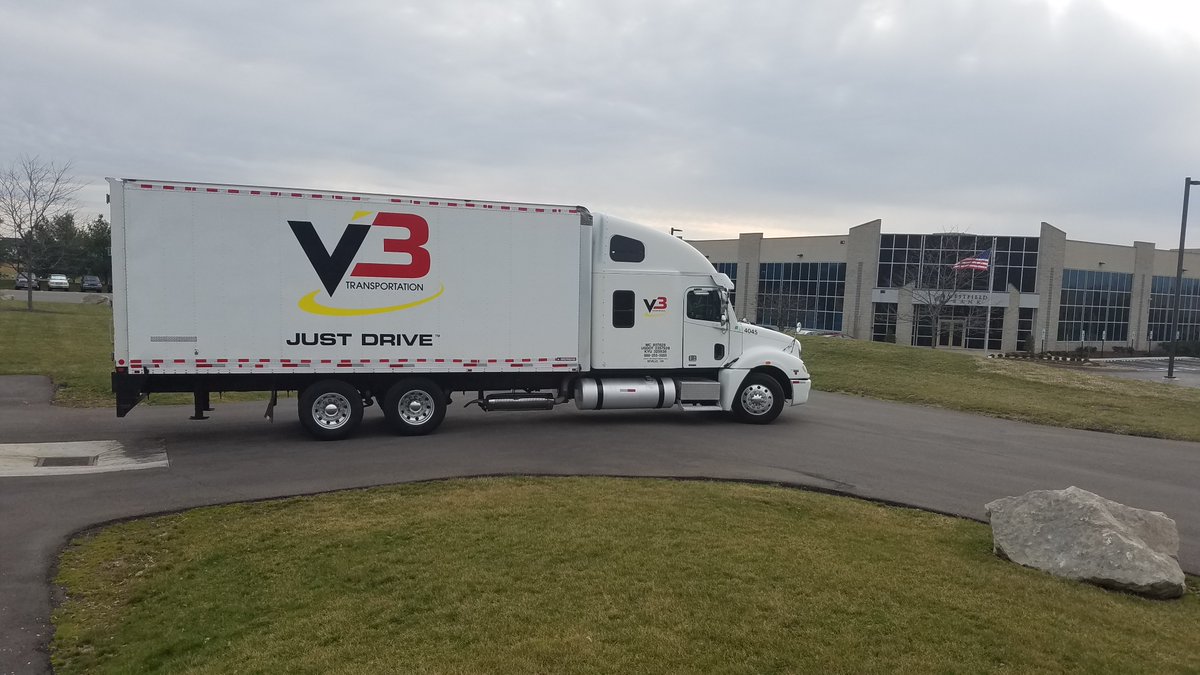 V3_Trans's tweet photo. Drivers wanted for: straight tks and sprinter vans. 
V3 Transportation expedite. The number 1 expedite co. in the U.S  #expeditefreight #freighthauling #truckdrivers #driverswanted #driverjobs https://t.co/QMbxaKYQQd