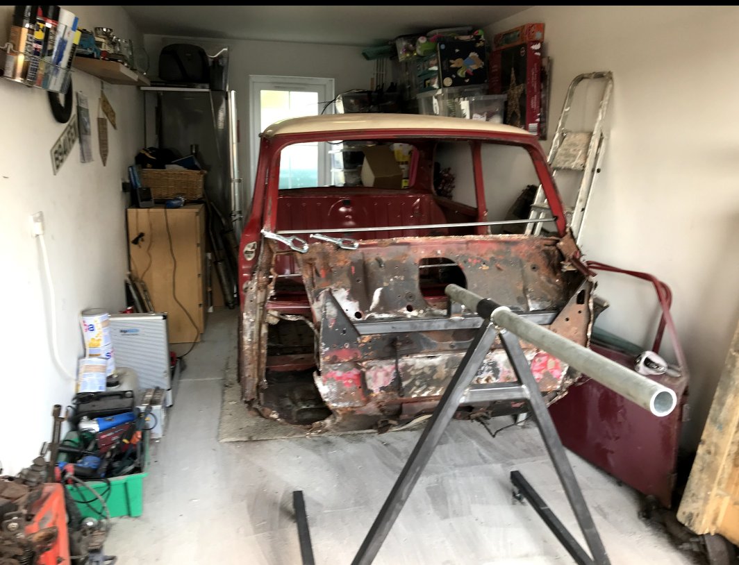 Happy car pervert day to all you car perverts out there. This features on <a href="/LateBrakeShow/">The Late Brake Show</a> projects of the people. Work is still ongoing and hopefully it'll be done by June to debut as my wedding car. #CarPervertDay