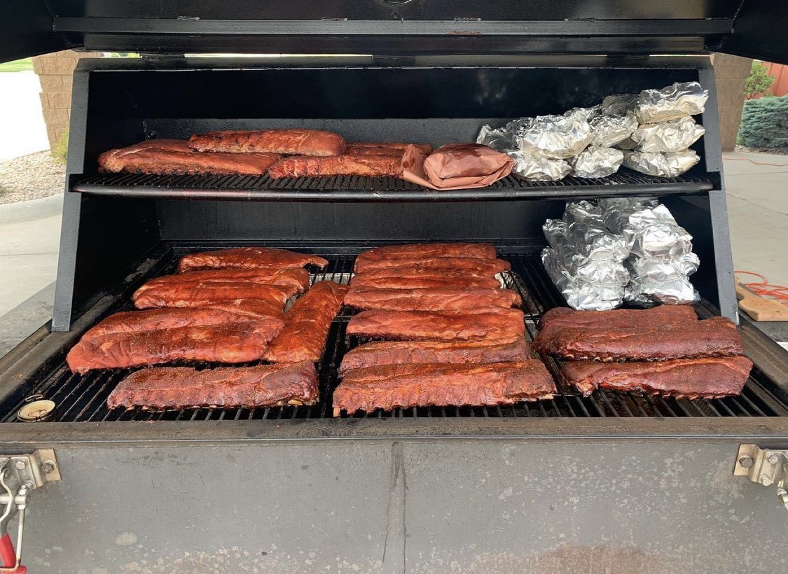 Next_Gen_BBQ's tweet photo. #ThrowbackThursday Cant wait for this coming summer to start doing cooks like this again!  

This was for a district men’s conference we held at our church. 

#lftl #nextgenbbq #cookingwithamission #ribs #bbq https://t.co/jqAjeJqTrY