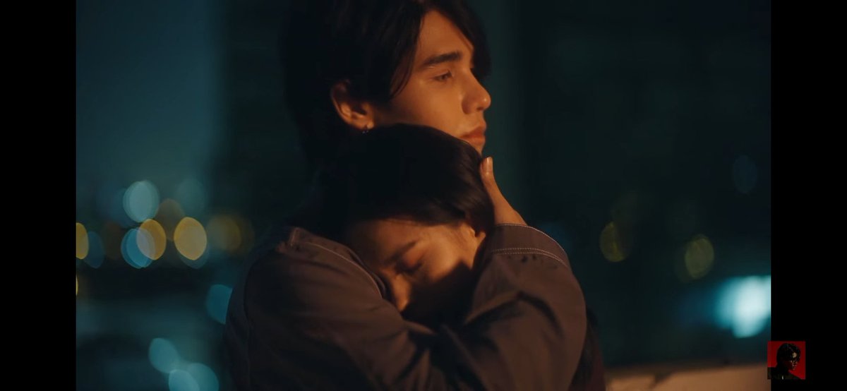 gupitummy's tweet image. The hug scene! I LIKEEEE

#JeffSatur #Comlicated #ทำไมมันยาก