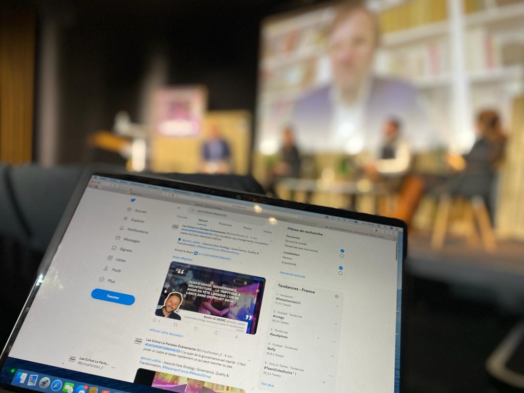 ComAstucieuse's tweet photo. Le 27 janvier fait partie de ces dates particulièrement trépidantes... 
-Émission avec @EchosParisien_E 
-AG hybride avec @APACOMaquitaine 
-Émission avec @FondationBNPP et @WeDemain 
Entre #Paris et #Bordeaux Triple C et l'Ecosphère @AgenceAggelos toujours prêt ! https://t.co/73RaQ4bFbt