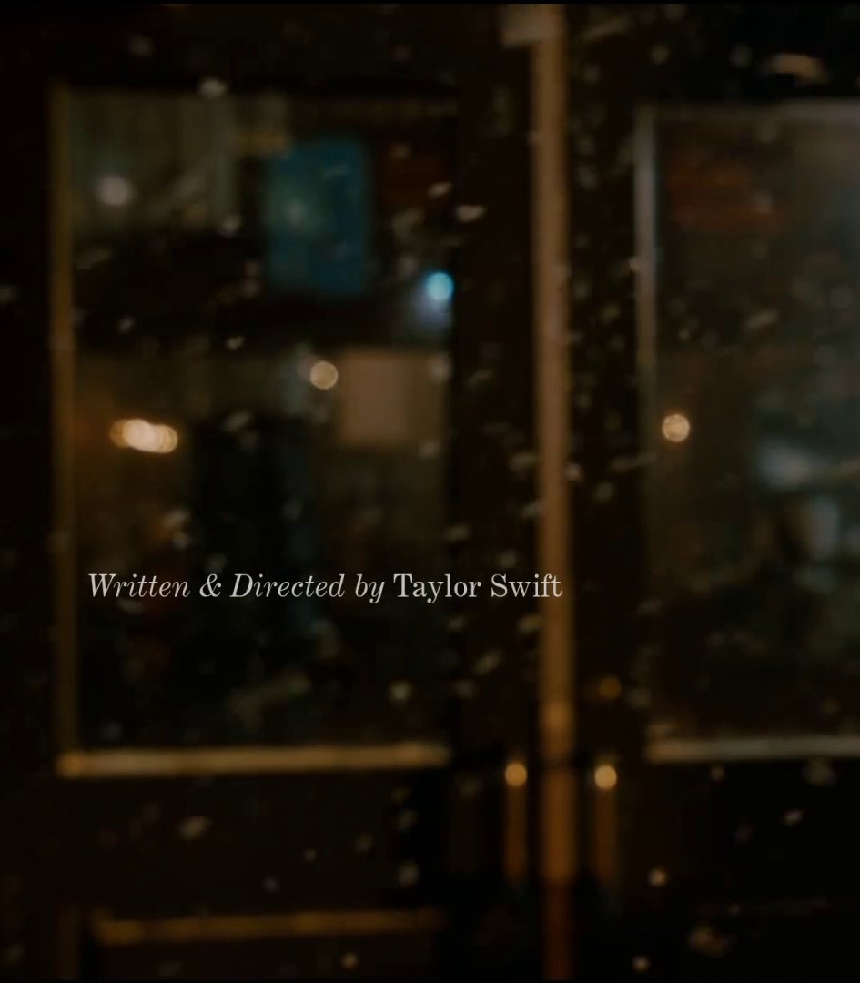 theswiftmuseum's tweet image. 🏆 | “All Too Well (10 Minute Version)” has been nominated for Best Lyrics at the iHeart Radio Music Awards! 

— Vote by using these hashtags: #AllTooWell #BestLyrics  #iHeartAwards