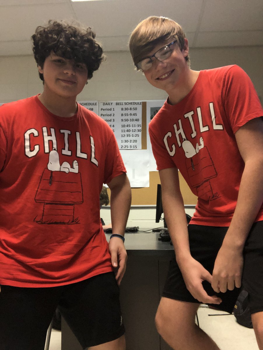 RichardMolony's tweet photo. Throwback to pre-covid times during freshman year when Carson and I were participating in that years school spirit week. Where did the time go? #ThrowbackThurday #twins https://t.co/SWb0R5wUEE