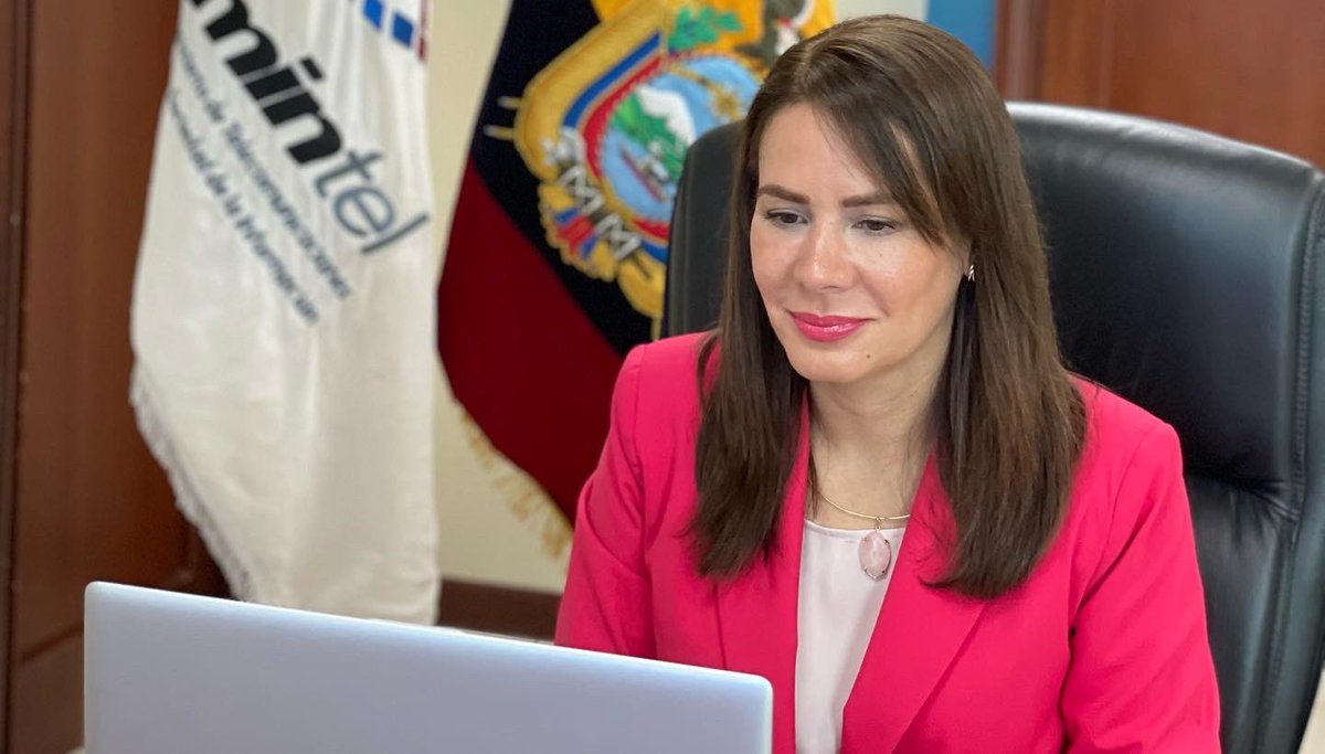 ¡Ecuador propondrá en el seno de <a href="/OEA_oficial/">OEA</a> la eliminación de recargos de Roaming en toda América! En reunión con #CAATEL conseguimos la apertura de la <a href="/ComunidadAndina/">Comunidad Andina</a> para impulsar la iniciativa en beneficio de millones de ciudadanos generando inclusión digital e integración.