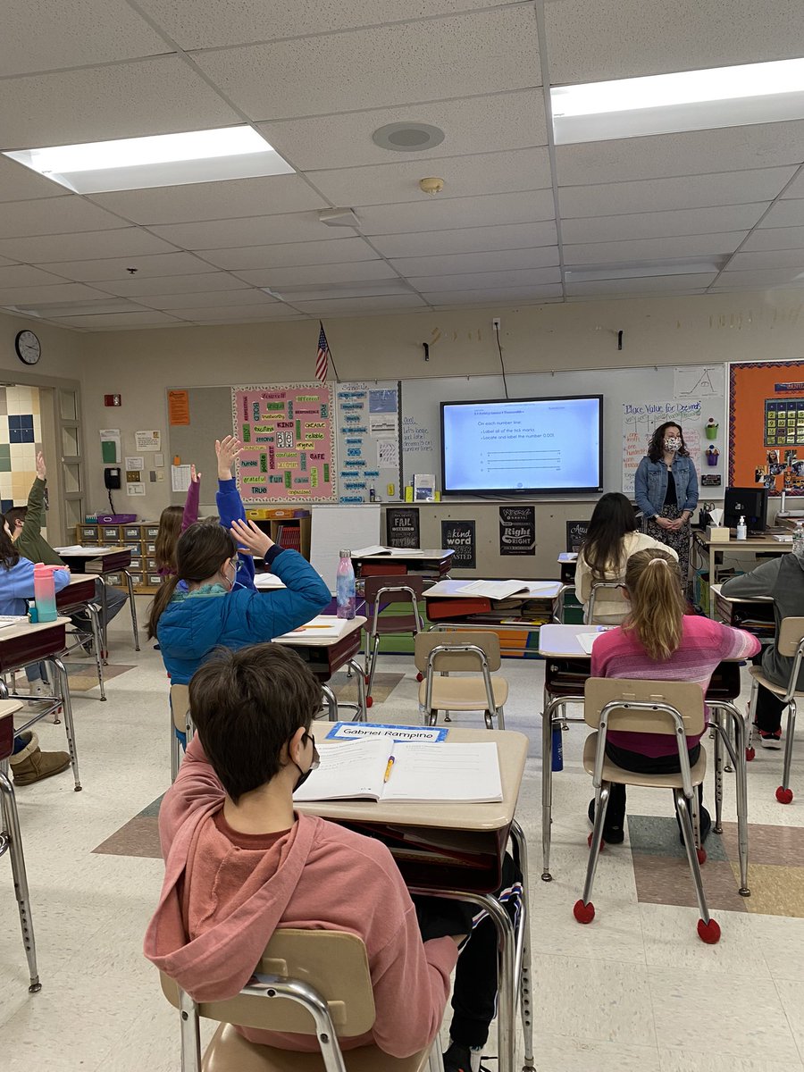 Starting the day with a powerful <a href="/IllustrateMath/">Illustrative Mathematics</a> lesson in fifth grade. Ss are demonstrating a deep understanding of the concept and making meaning through their conversations. #KellerJourney