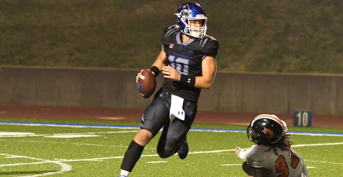 #AGTG Blessed to receive my 6th offer from Culver-Stockton College 🔵⚫️ <a href="/CoachCutshaw/">Roy Cutshaw Jr</a> <a href="/CSCwildcatsFB/">Culver Football</a> <a href="/DemarcusHarri01/">Coach Harris</a> <a href="/SkeeterRecruits/">USVSUS</a> <a href="/CoachChadRoark/">Chad Roark</a> <a href="/NP_Recruiting/">National Pros Recruiting</a>