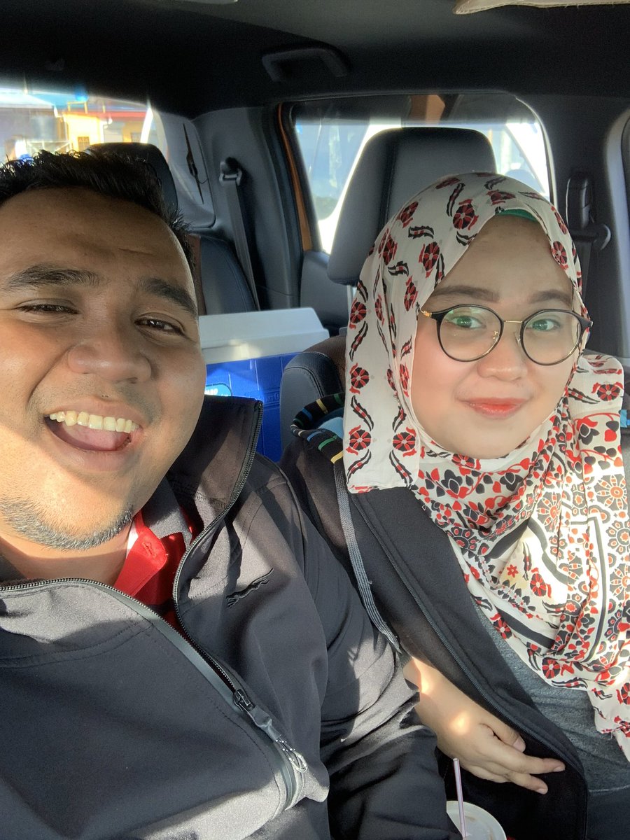 AchapSabahan's tweet photo. Ndapernahtweet pasal dia.. hehehehe.. love u syg @ainLims !!!! heheheheehe muahhh https://t.co/TeOkXE0eTC