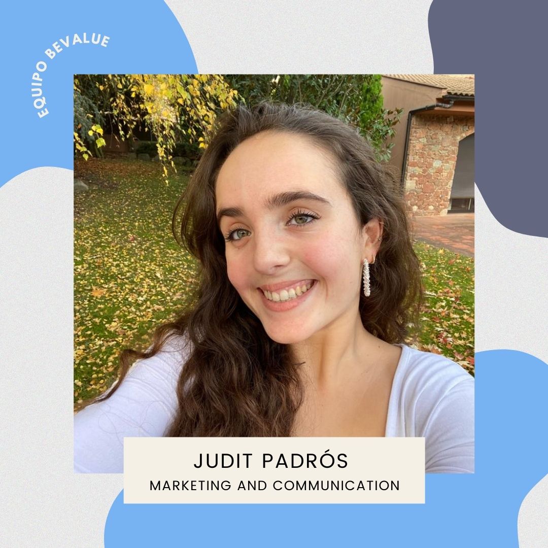 bevalue10's tweet image. Hoy os presentamos a Judit Padrós

Del equipo de Marketing, Comunicación y Publicidad y colabora en planificar y ejecutar campañas, el trato con clientes, planificación de estrategias y mucho más.

¡Aporta su creatividad y actitud en todo lo que hace!

#bevalue #coaching #equipo