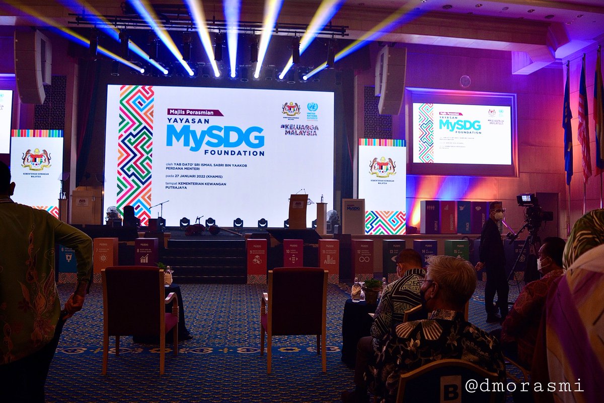 dmorasmi's tweet photo. Majlis perasmian Yayasan MySDG Foundation yang bertempat di Dewan Utama MOF, Kementerian Kewangan Malaysia, Putrajaya pada hari ini. 

#KeluargaMalaysia 
#yayasanmysdg
#mysdg https://t.co/bNI0X1UF9O