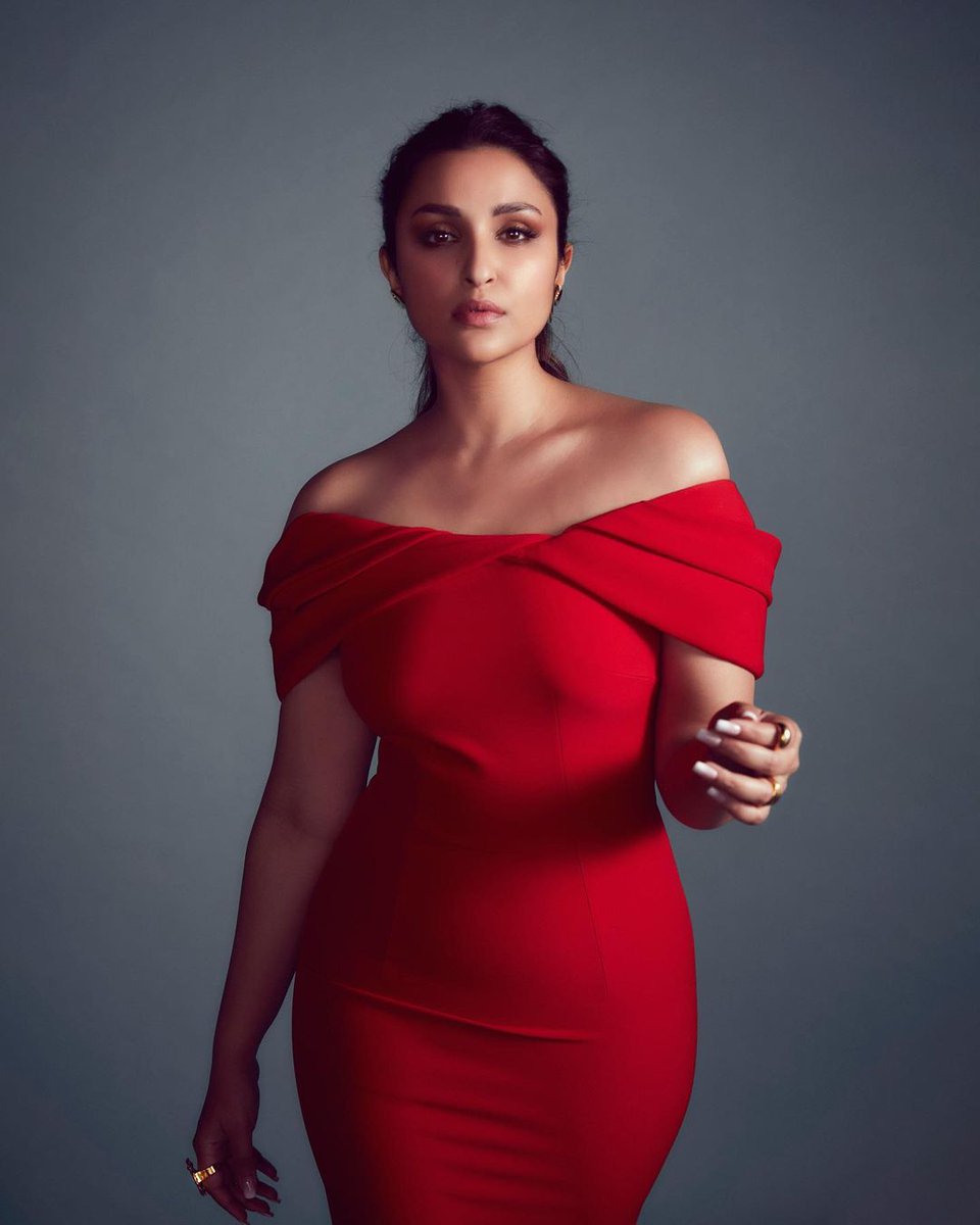 Parineeti Chopra tweet media
