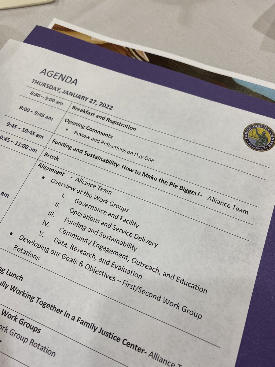 tanzy_kilcrease's tweet photo. The BCSD @BibbSchools Social Workers Team are here at the Family Justice Center Strategic Planning session!  Thank you social workers for partnering with the community to make sure our students’ needs are met! #BibbVIP https://t.co/UiWalVmNSV