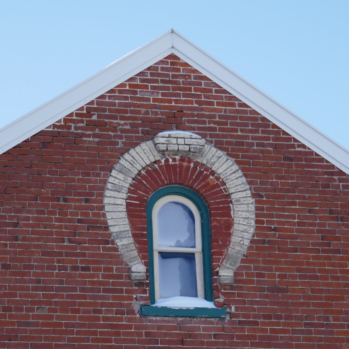 Can you guess who lives here? #BlacksmithShop #SmallTownLife #History #Photography #PhotoOfTheDay