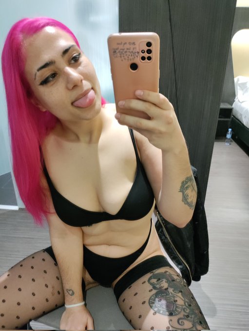 Ya somos 14.400💜 Os quiero mucho guarr@s https://t.co/cEgXqg5H5r<a class="tags" target="_blank" title="On Twitter" href="/?out=eyJ0eXAiOiJKV1QiLCJhbGciOiJIUzUxMiJ9.eyJpYXQiOjE3MjE2MzY2MTUsImlzcyI6InR3cG9ybnN0YXJzLmNvbSIsIm5iZiI6MTcyMTYzNjYxNSwiZXhwIjoxNzUzMTcyNjE1LCJyZWRpcmVjdF91cmwiOiJodHRwczovL3R3aXR0ZXIuY29tL3MifQ.Jxcc6Eog95tVClAUKuxXUmDY8bJ-I7MRLxOdODaSDXcD4fPsNihfCont8sbrvkncIHKYpH98XpOoO7Wl5mTJnw">@s</a>