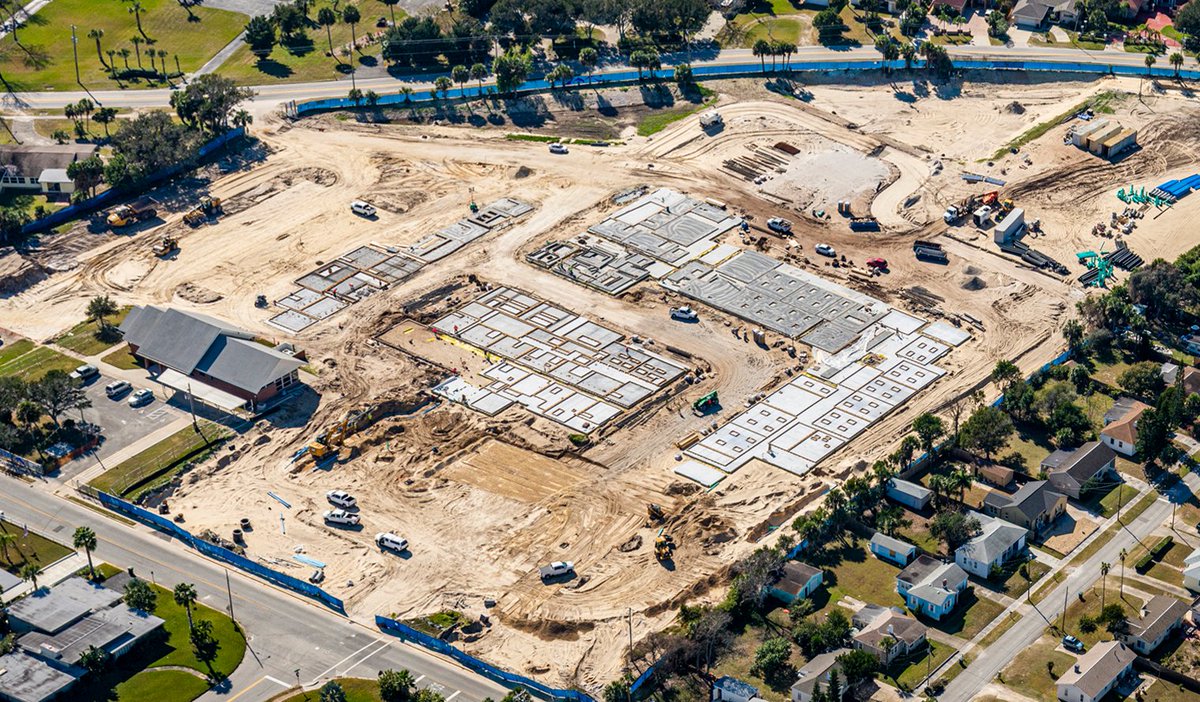 AjaxBuilding's tweet photo. The tilt panel formwork & concrete placement is coming along really well, and panel erection is anticipated to start mid-February, on the @volusiaschools Beachside Elementary project with @BRPH_AEC
#ajaxbuilding #teamajax #buildingcommunity #tiltwall #K12 https://t.co/BUjzurQOMc