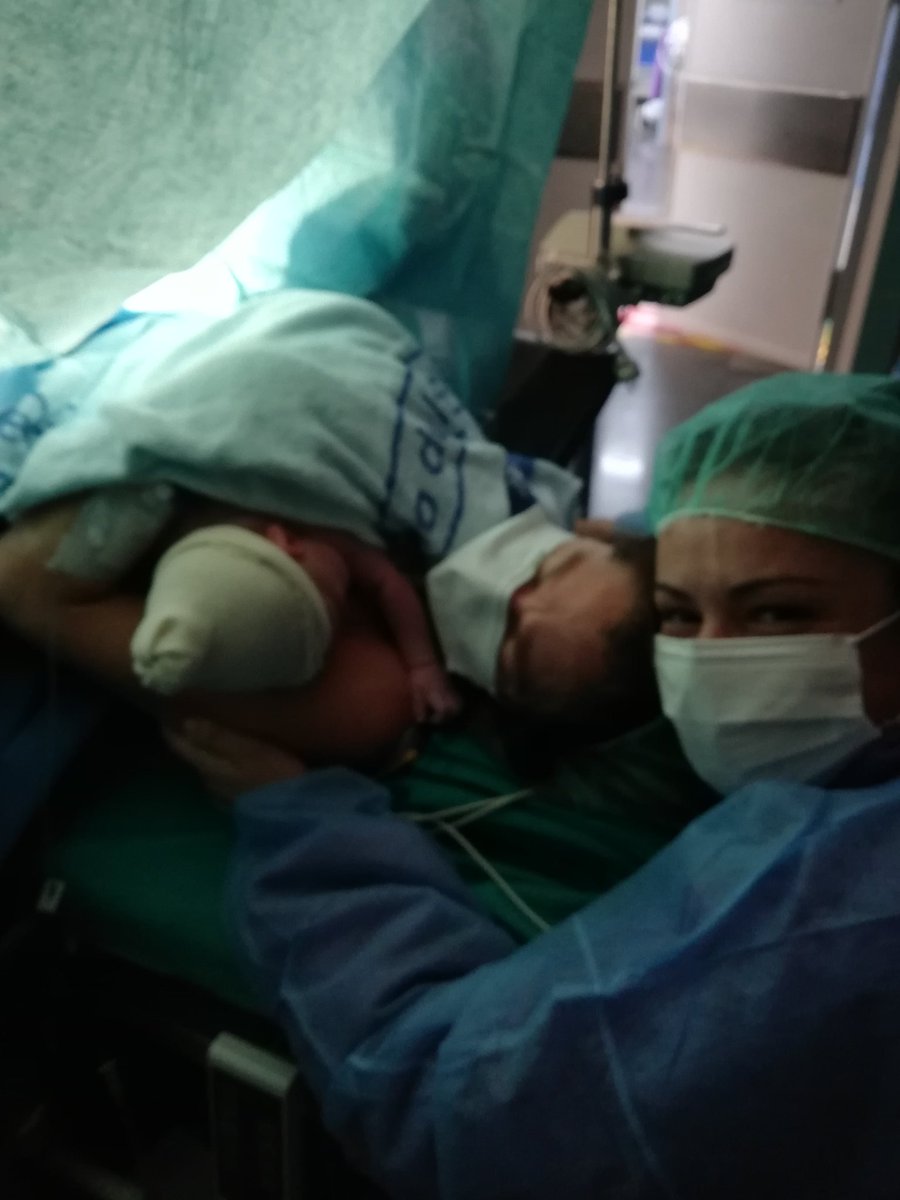 Gracias al personal del Hospital Universitario de Canarias #HUC por regalarle a mi familia una #CesáreaHumanizada en la llegada de nuestra bebé en el día de ayer y a todo el personal de paritorio por los cuidados; son maravillosos. <a href="/SanidadGobCan/">Sanidad Gobcan</a> <a href="/madresfera/">Madresfera ☕️</a> <a href="/matronicidio/">Matronicidio</a>