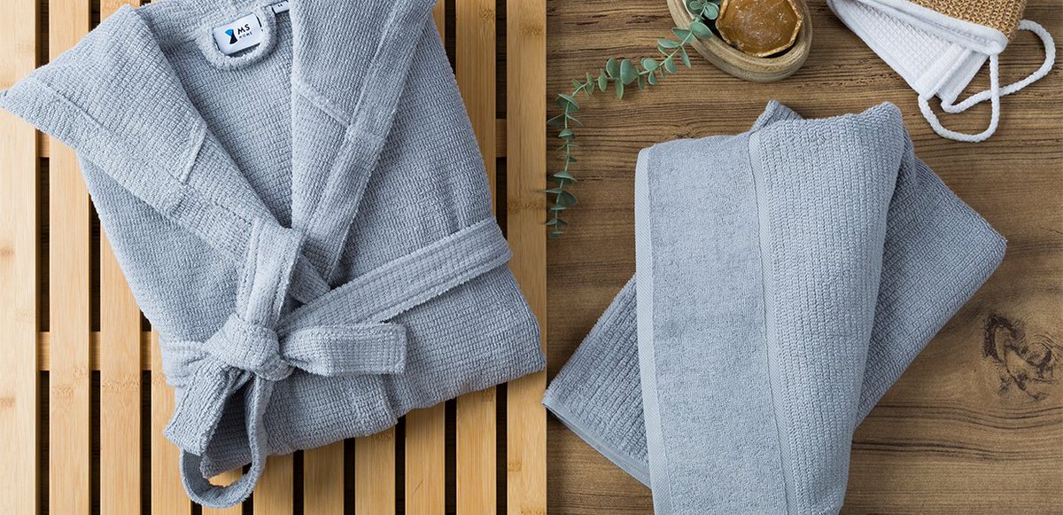 Coresoft®️ Bathrobe

MS Home Textile presents the most voluminous feeling, with Coresoft®  toweling quality.

An all-day, everyday kind of outfit. With a luxury-grade material designed to refresh and soothe your skin, you’ll never want to take your robe off.

#mshometextile
