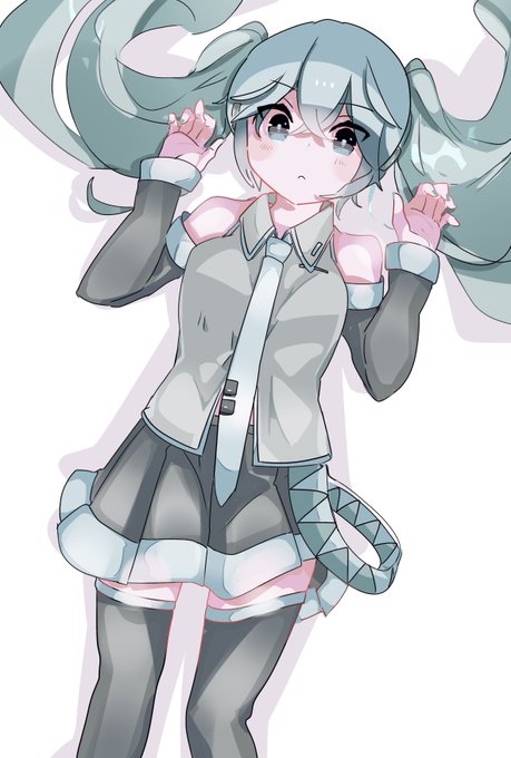 寝そべり初音ミクさん☺️ 