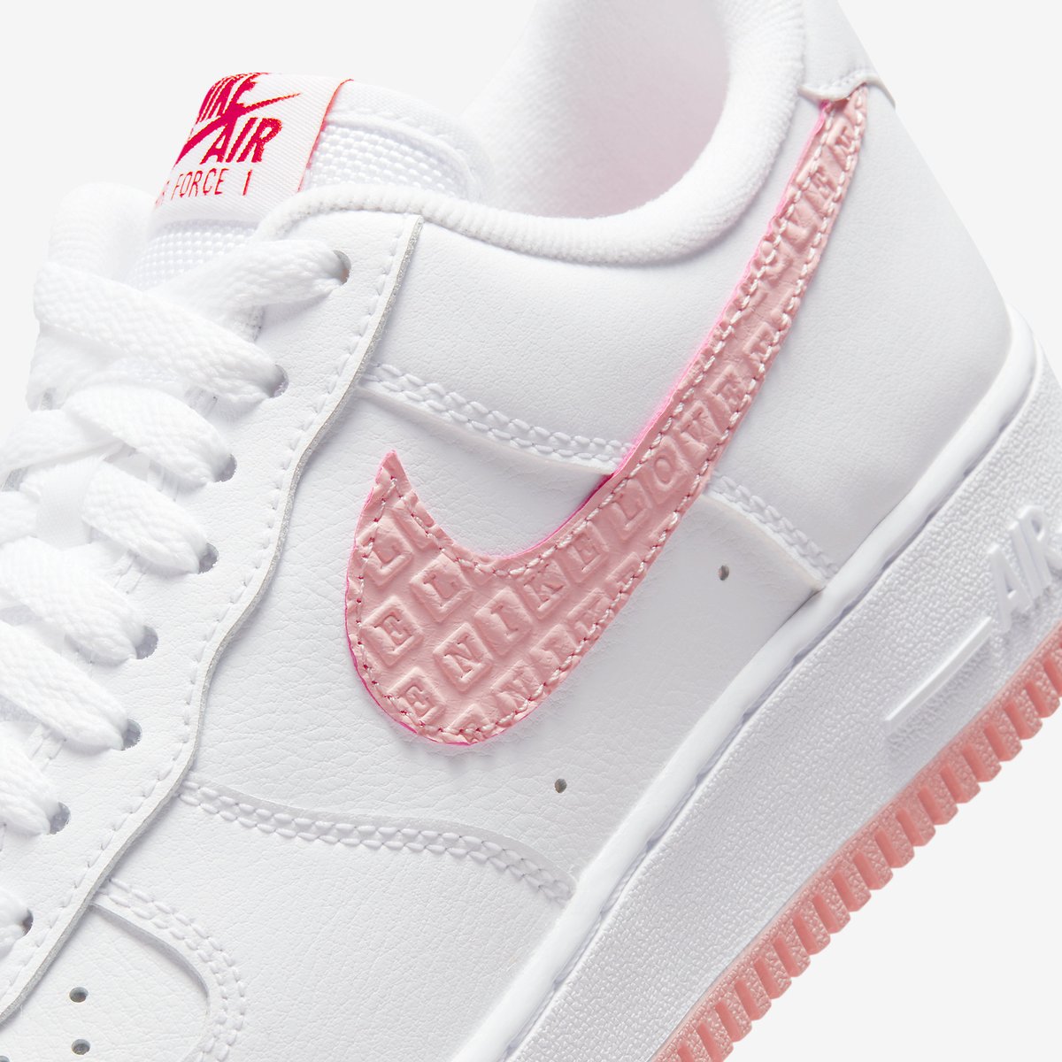 ModernNotoriety's tweet image. Nike Air Force 1 "Valentine's Day" 2022 ❤️ bit.ly/3g15uYC