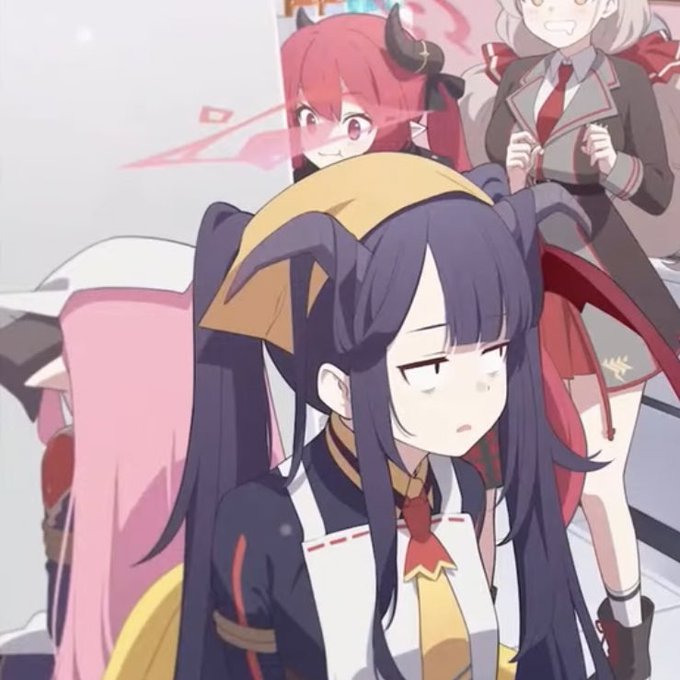 PVみてて気づいたけどやっぱり寝るとヘイロー消えるんだね 