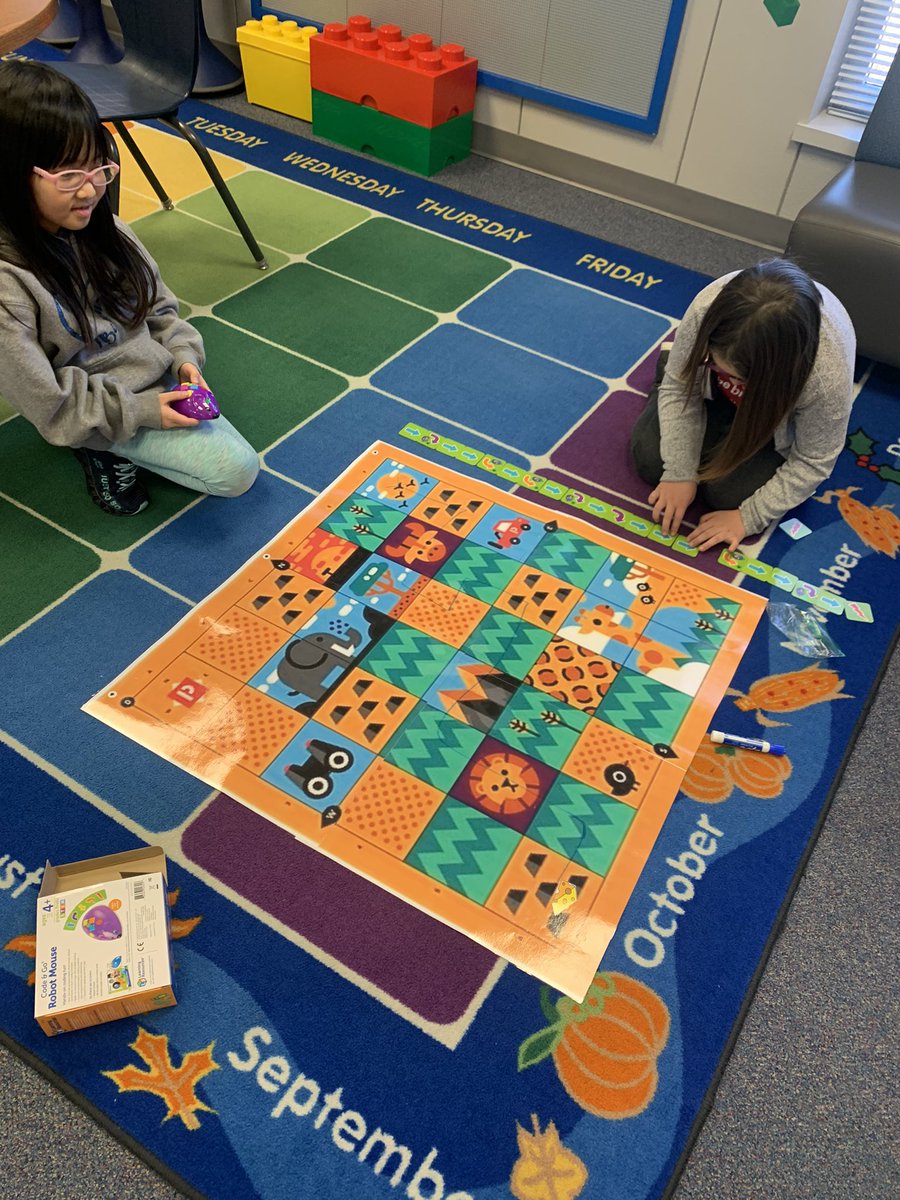 theMsVera1's tweet photo. Mrs. Stallbaumer always has the coolest things for us to do in Makerspace! 🧰⚙️✏️ This week they got to code a mouse to travel through the map to find the cheese!! 🐭🪤 #bearshine 🐻🐾 #myMISD #makerspace https://t.co/U2P0T2PPZA