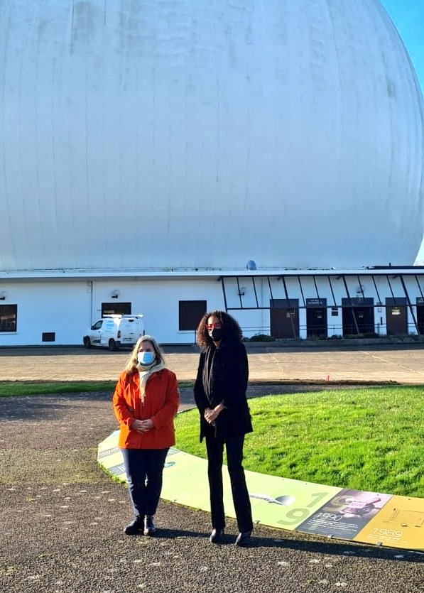 De très beaux projets se préparent en 2022 à <a href="/Citedestelecoms/">Cité des Télécoms</a>, fondation scientifique du groupe <a href="/orange/">Orange</a> : anniversaire du Radome, nouveaux spectacles et aménagements...et bien d'autres ! Meilleurs vœux de succès à toute l'équipe et <a href="/aude_barth/">Aude Bosquet Barth</a>, nouvelle directrice #2022