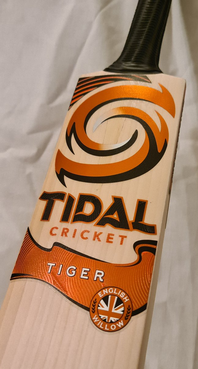 tidalcricket's tweet photo. Looking for a junior bat in actual pro grade willow? We've got you covered. https://t.co/q08tyvDlP2 for full details and prices.  #CricketTwitter #Cricket #WomensAshes https://t.co/lcWo3w19xb