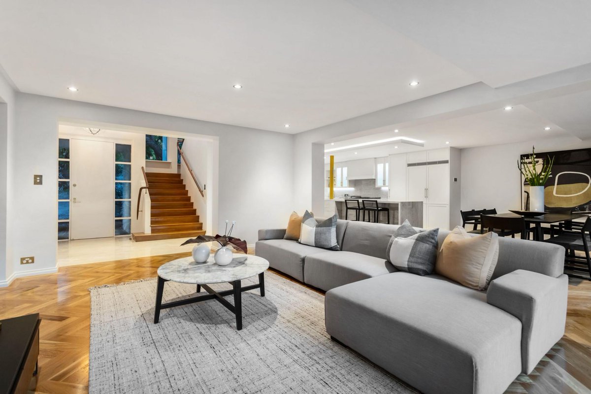 HornwellNetwork's tweet image. Spectacular Light-Filled Riverfront Residence
Click here for see more: bit.ly/3IHeIG2
#AUSTRALIA #CLAREMONT #HORNWELL