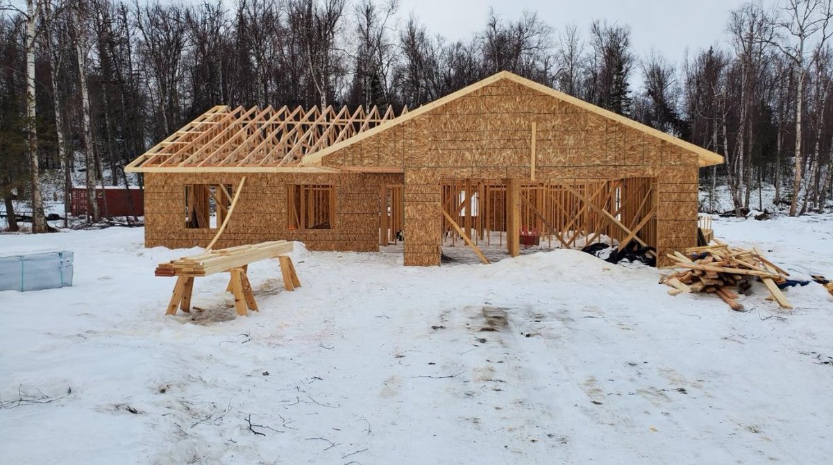 RuralHome's tweet photo. Why let a little snow stop you from achieving #Homeownership?

Inspiring photos of #SelfHelpHousing construction from HAC self-help borrowers @RurALCAP &amp; Alaska Community Development

@usdaRD @HUDgov #ruralhousing https://t.co/HHFoXF2DRi