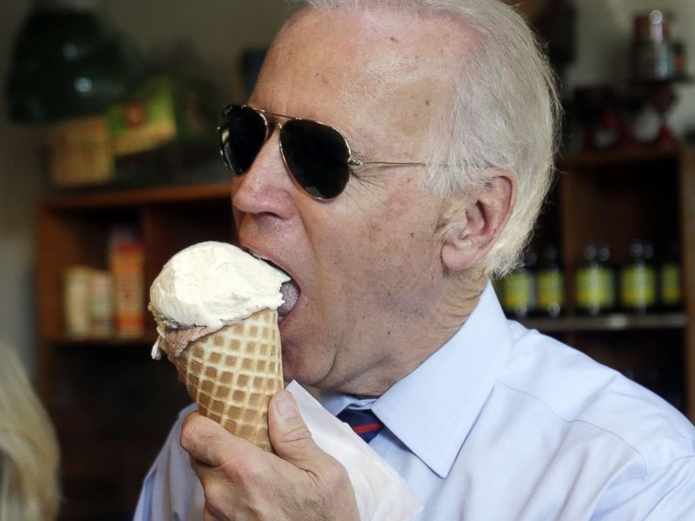 realjulieganas's tweet photo. CDC recommends replacing Breyer with Edy’s or possibly Ben and/or Jerry for SCOTUS #cdcrecommends #POTUS #SCOTUS #Breyer https://t.co/vZHKoXberp