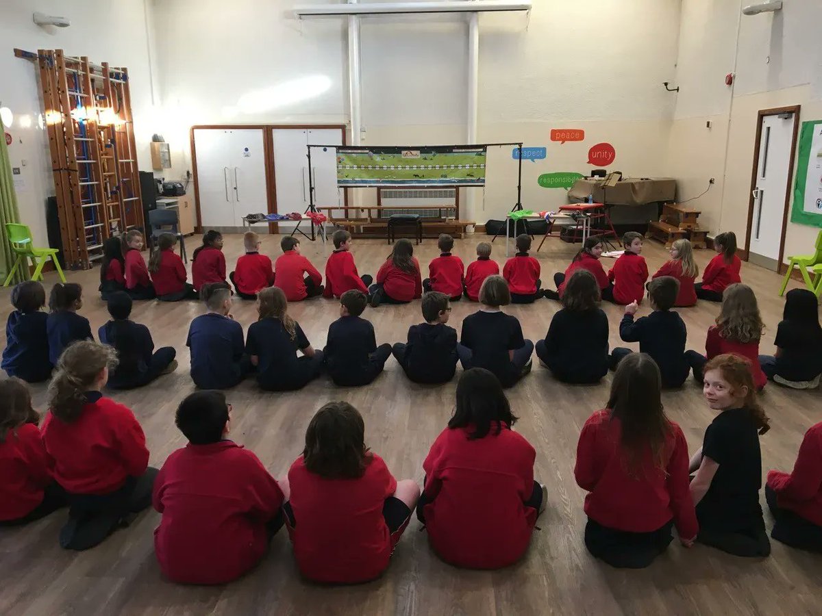 GoCuriosity's tweet image. We had a super time launching GoCuriosity in West Kidlington Primary! 😎

It was an absolute pleasure to work with such well-behaved children and we are astonished at how much knowledge they have tucked away in their amazing brains. 

#WestKidlingtonPrimary #curiositylearning