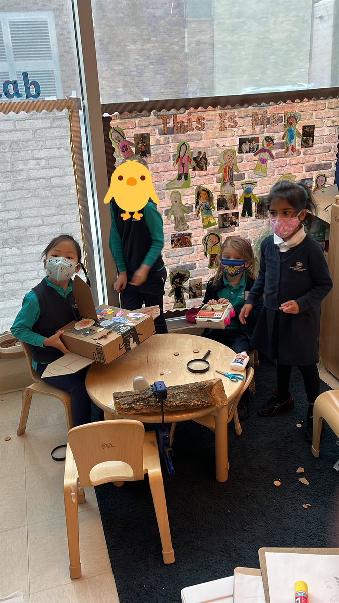 BISCLPReception's tweet photo. Blast off! The #DaringDeer class used their creative skills and loose parts to build a rocketship in the tinker lab.  #tinkerlab #imagination #teamwork  @BISCLincolnPark @The_IEYC https://t.co/ZFnD47EEMN