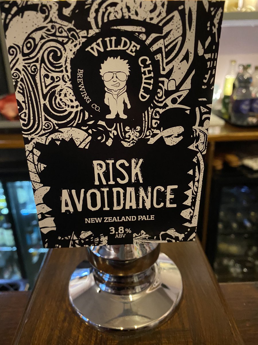 1BTap's tweet photo. A great line up to ease you into the weekend - with more to come. Thank you @Mallinsons @WildeChildBeer @sandstonebrewer  @4tsbrewery @camraeastlancs #goodpeopledrinkgoodbeer https://t.co/HgUCklT19p