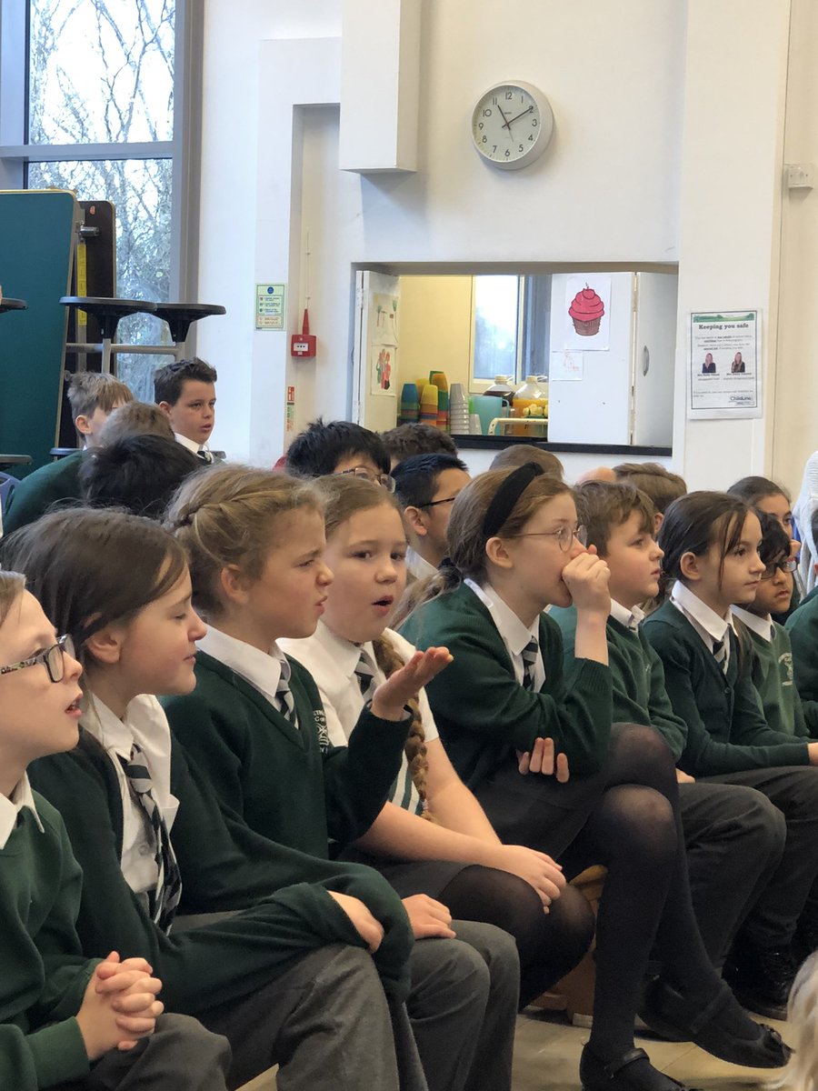 MountnessingSch's tweet photo. Science morning today! I love the expressions of awe, wonder and bemusement on the children’s faces! What a great show that encouraged enquiry and scientific thinking. Thanks to @ExplorerDome we highly recommend. #science #enquiry #wow #howdidyoudothat https://t.co/YoEpRAyzNp
